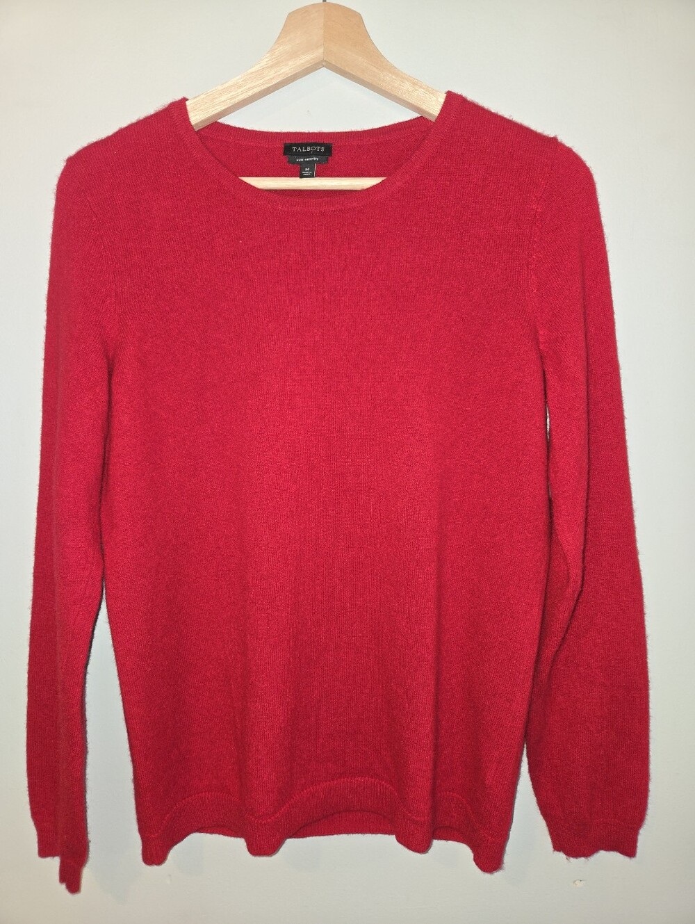 100% Cashmere Sweater Medium Tomato Red Crewneck Classic Pullover Talbots Luxe